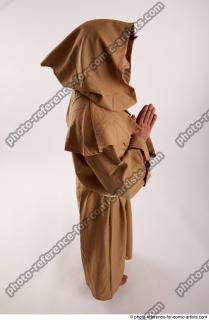 23 2019 01 JOEL ADAMSON PRAYING POSE